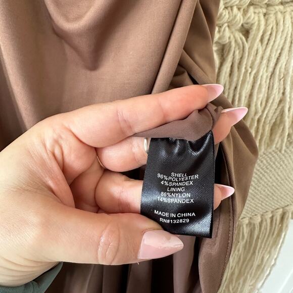 NBD Keara Gown - Picture 4 of 8